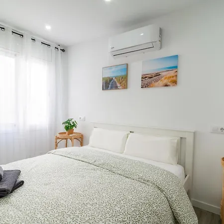 Apartman Pisos Plaza Paris Lloret de Mar