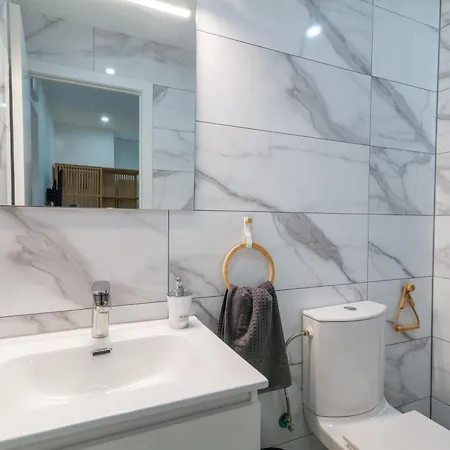 Apartman Pisos Plaza Paris Lloret de Mar