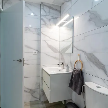 Apartman Pisos Plaza Paris Lloret de Mar