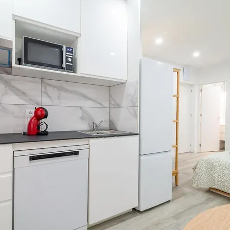 Apartment Pisos Plaza Paris Lloret de Mar