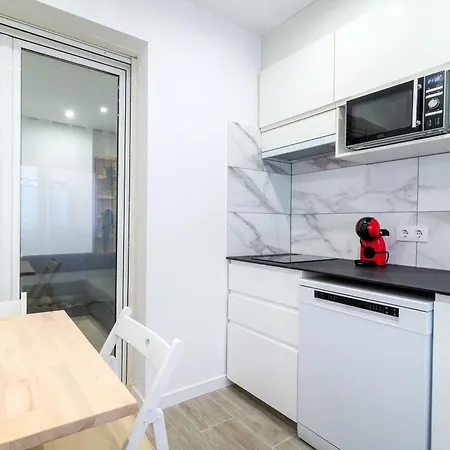 Pisos Plaza Paris Apartment *